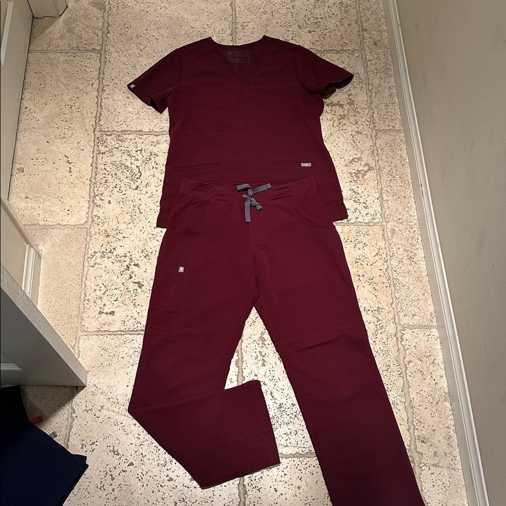 Figs Technical Collection in Deep Red